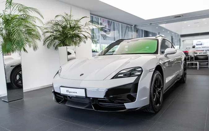 porsche taycan małopolskie Porsche Taycan cena 954258 przebieg: 10, rok produkcji 2023 z Siechnice